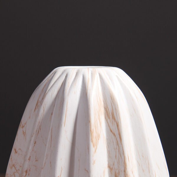 Flower arrangement ceramic vase with marble pattern, available for bulk orders