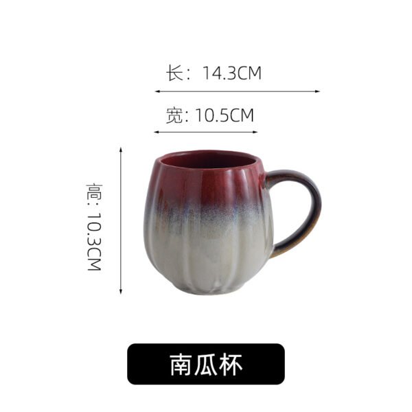 Ceramic dessert plate with artistic shape