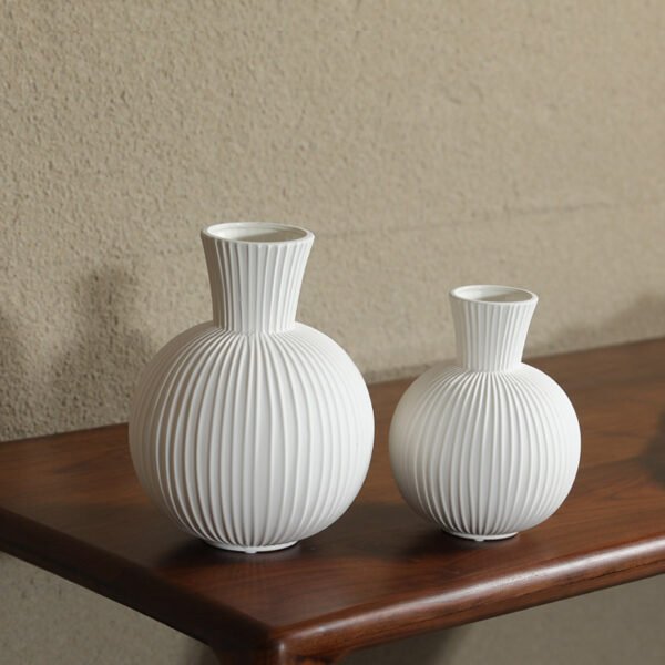 Wholesale Nordic simple striped small ceramic vases for living room decor