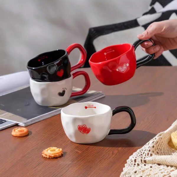 Heart-handle ceramic mug for tea or coffee