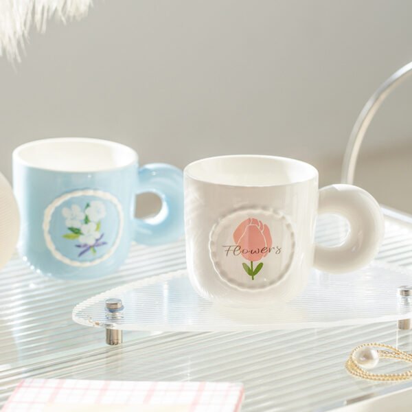 China-Made Floral Ceramic Mug for Office Decor